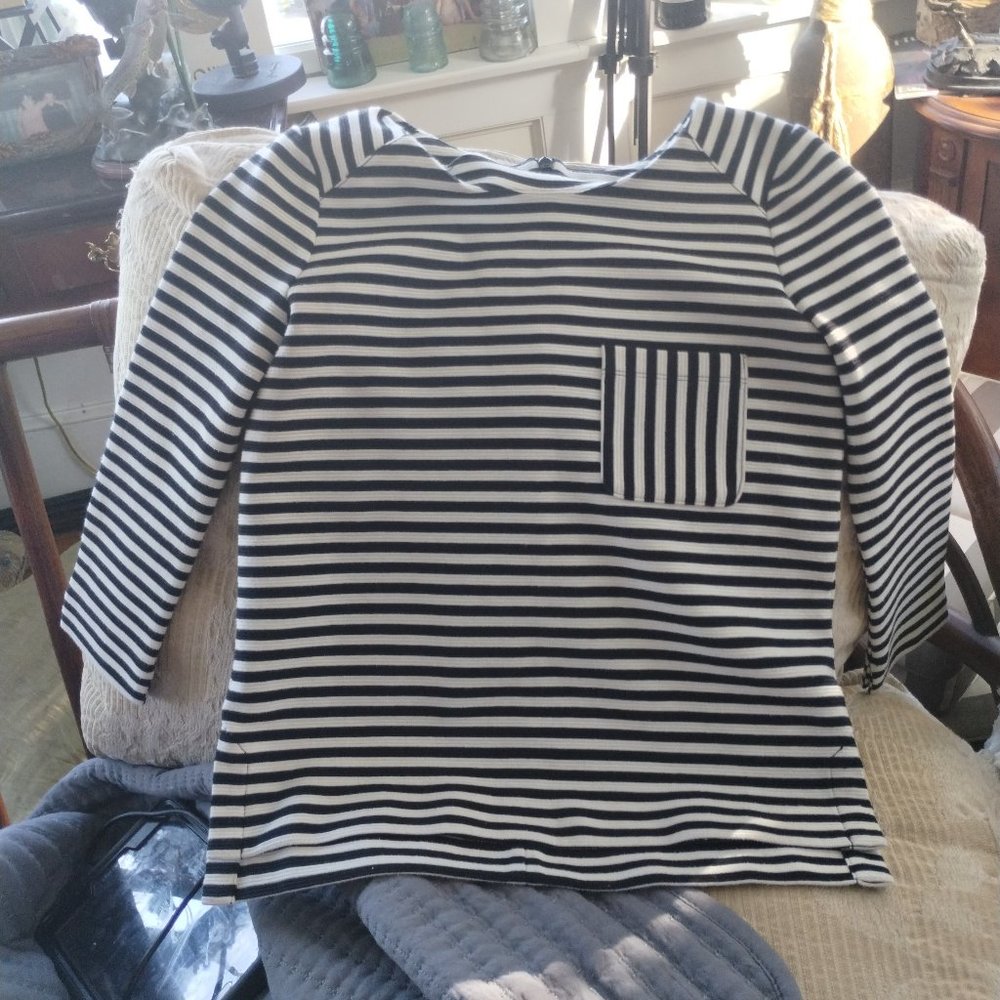 Madewell structured 3/4 sleeve black and white striped shirt size S